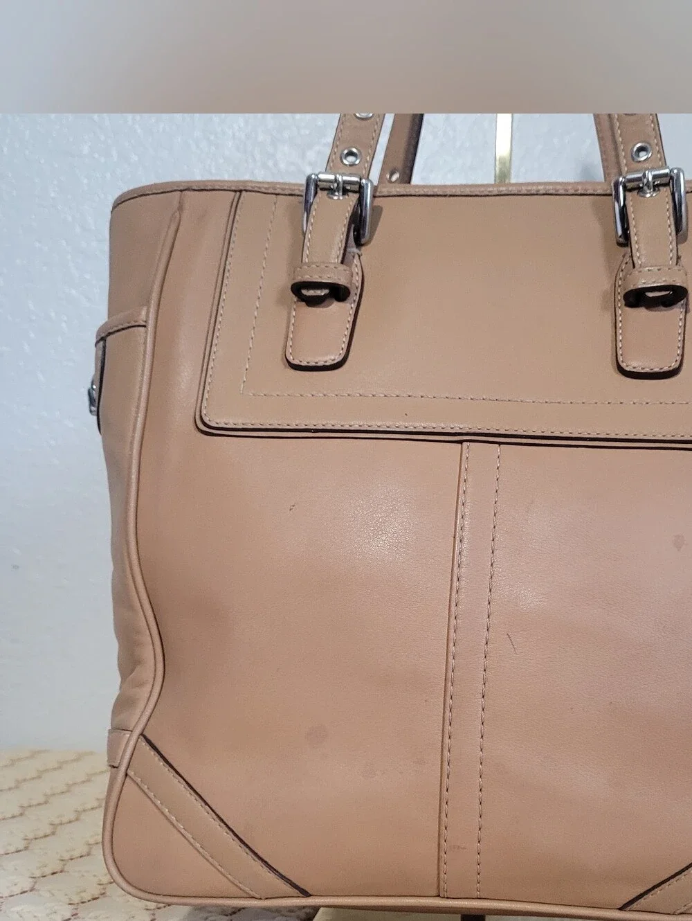 Coach Legacy Natural Cowhide Camel Tan Leather Classic Tote Shoulder Bag